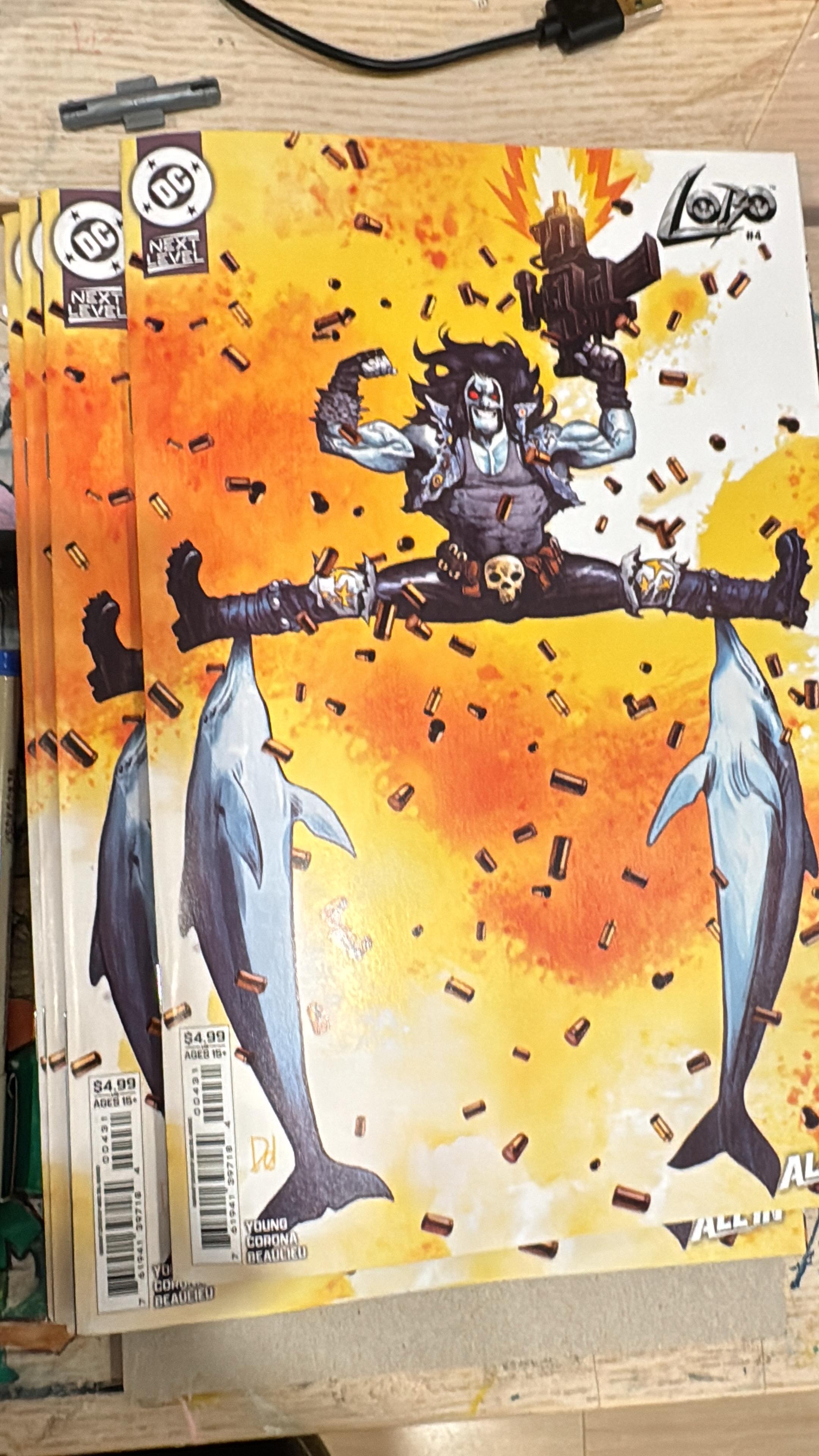 Lobo #4 Variant Signed by Mike del Mundo