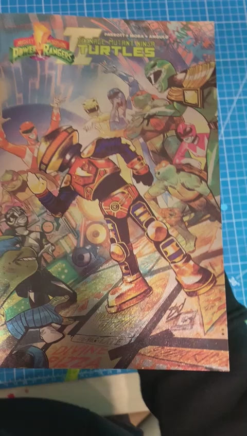 Mighty Morphin Power Rangers Teenage Mutant Ninja Turtles II #1 Alpha 5 Full Foil Variant Signed